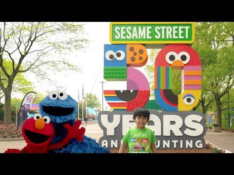 Plaza Sésamo Cancion en Español