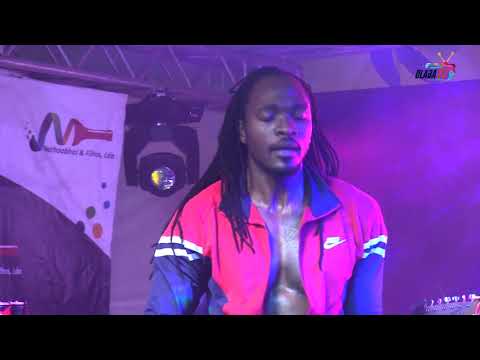 Abuchamo Munhoto Tardes Em Casa