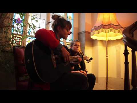 CATASTROPHE WAITRESS // LOST & FOUND // STAIRWAY SESSIONS FREIBURG // FEBRUAR 2017