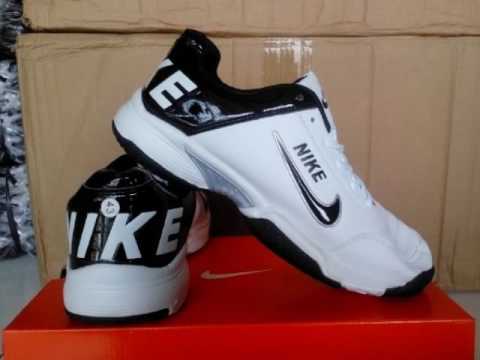 sepatu nike perempuan,ngusman sport 081298380434 (telkomsel)