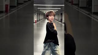 Download lagu Kiss Drum Bass mp3 Download lagu Kiss Drum Bass mp3