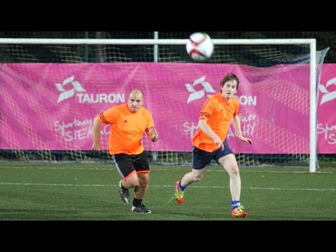 FC Samaobrona - UPM Griffins: 1. tydzień (FLS Jesień 2015)