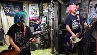 Conheça a bandínea mirim que irá tocar na última Warped Tour