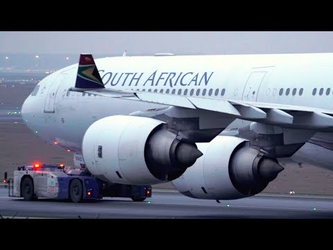 13 AWESOME Early Morning Landings | A340 747 777 | Frankfurt Airport Plane Spotting Video