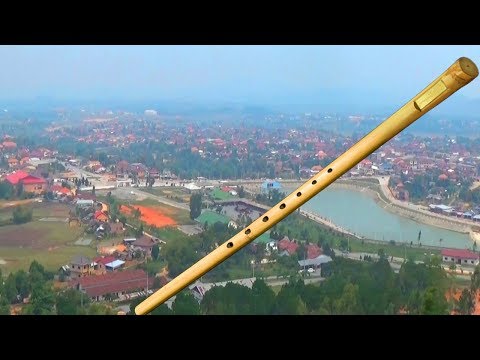 Raj Nplaim nco qub hluas nkauj