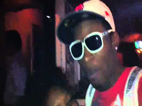 VYBZ KARTEL RELEASED!!! FIN GUN UNDA YUH MODDA OFFICER- NEW ARTIST LEVL7