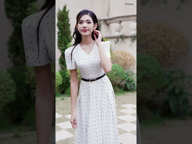 EH10X069 - Đầm chéo kẻ sọc nơ nhí