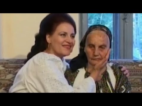 Elisabeta Turcu Juverdeanu - Despre viața și începutul carierei