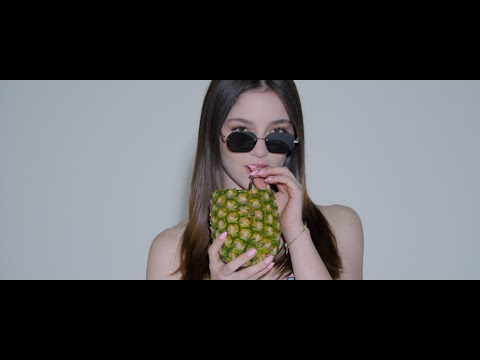 @AgustinJethro x @ManuLozanoc  "SIX" Lost My Vape (Video Oficial)