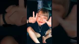 【パンチラ】ショーパンおっぴろげ。