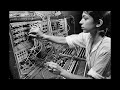 05- Suzanne Ciani - The Fifth Wave  Water Lullaby