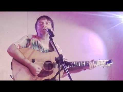 Pepa Nos - Pivovarnická,  Prešov v Literárnej kaviarni Viola 2/2017