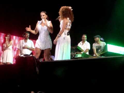 IVETE E VANESSA DA MATA .MPG
