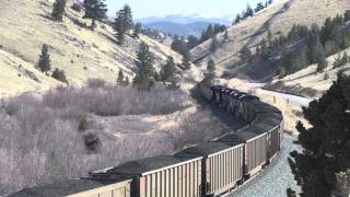 preview picture of video 'CN/BNSF/MRL coal train nears Austin MT.'