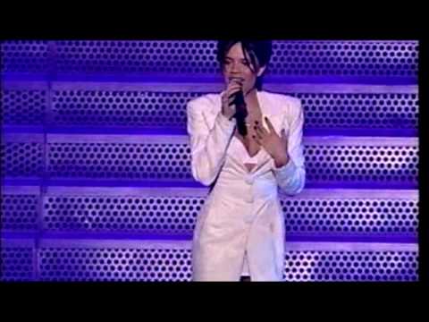 Spice Girls - Viva Forever Live In Paris