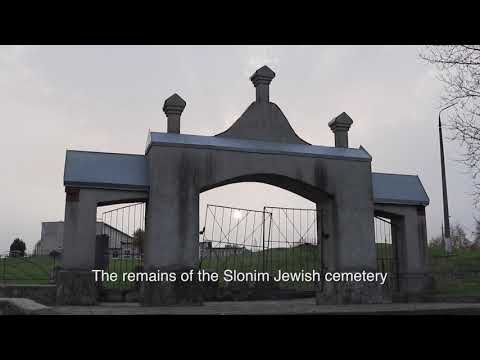 Inside the Great Synagogue of Slonim