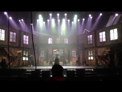 [120325] B1A4 Jinyoung Fall during rehearsal