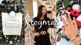 VLOGMAS 🎄: Ep. 2 | Booty workout, luxury unboxing, testing Starbucks holiday drinks + more!