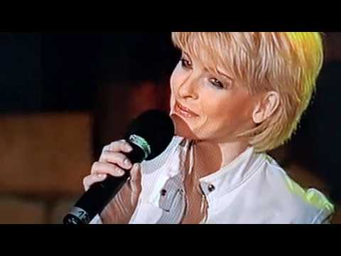 Iveta Bartošová | Dva roky prázdnin | 2002 | TV 4