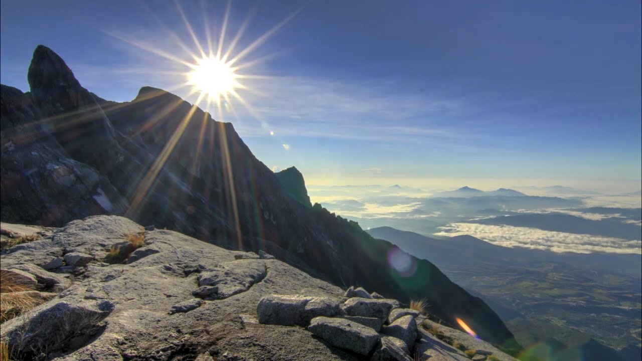 AsiaWorks - At home in Asia