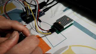 Download the video "bpi:uno32 + Arduino: PONG (JOYSTICK + 8x8 LED MATRIX)"