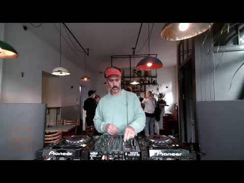 Tom Select DJ Set at AVIV 030 in Berlin – 4th of September 2021