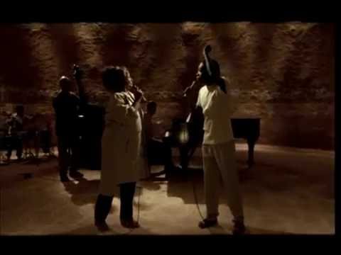 Milton Nascimento e Alcione Circo Marimbondo ao vivo 1997