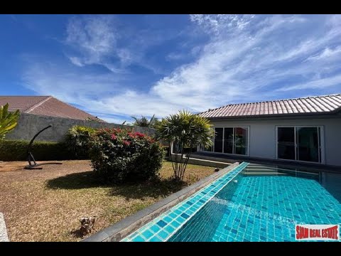 Large Three Bedroom House with Pool and Outside Living Area for Rent in Chalong