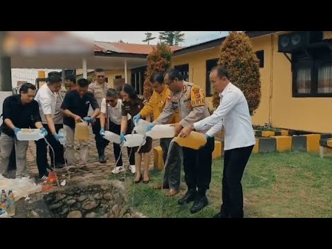 POLRES MIMIKA MUSNAHKAN SABU DAN MIRAS