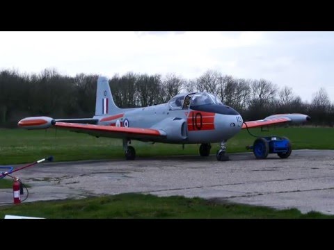 Jet Provost XS186 "dusk" engine run with flames. Metheringham Airfield 13/02/16.