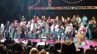 2016 Bridge School Benefit Concert finale: Dave Matthews, Neil Young, Willie Nelson, & friends.