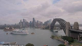 Seabourn Sojourn departing Sydney Harbour 25.02.26