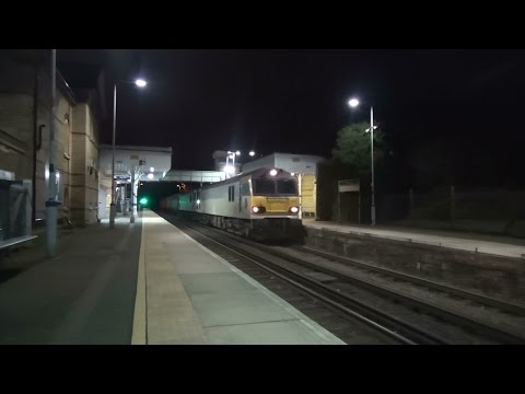 (HD) GBRF/Europorte 92010 'Moliere' + 92038 'Voltaire' roar through Bearsted on containers 23.12.14
