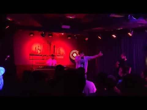 Space Surimi - Ghetto Crab en DIRECTO