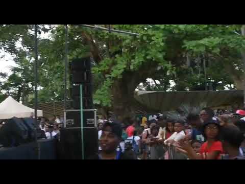 Cesaria Album  Dibien fami