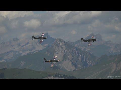 OldtimAIR Flugparade Stanserhorn 2022 - Pilatus P-3 Team / Pilatus P-2 HB-RAM