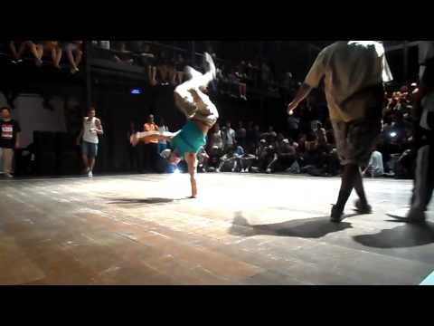BreakZas vs UAS Crew - Evolução HipHop 2014
