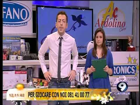 Miriam Capuano collabora durante il Quiz (parte 1) - Studio Mattina 30/04/13