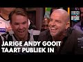 Jarige Andy wordt toegezongen en gooit taart het publiek in: 'Lekker, hè?!' | VERONICA OFFSIDE