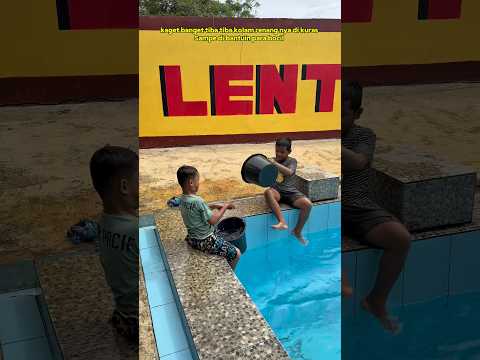 Kolam renang lentana di kuras karna ada ular #shorts #minivlog #comedy #bocilwargads #maspreman