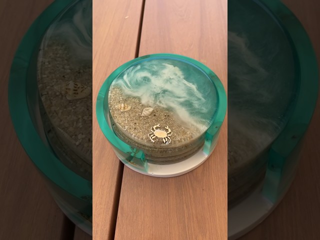 Vídeo relacionado con Posavasos de Madera Set de 10 Piezas 8x8cm - Posavasos Premium para Café, Té y Otras Bebidas - Posavasos Resistentes de Diseño Exclusivo
