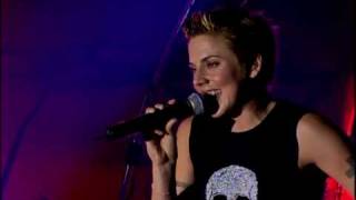 Melanie C - 06 Suddenly Monday - Live in Munich (HQ)