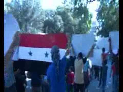 مظاهرة في حي الخالدية في مدينة حمص