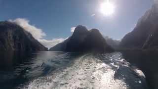 preview picture of video 'Fly-cruise-fly queenstown to milford sound'