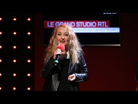 Christelle Chollet - There's a song for every situation - Le Grand Studio Humour