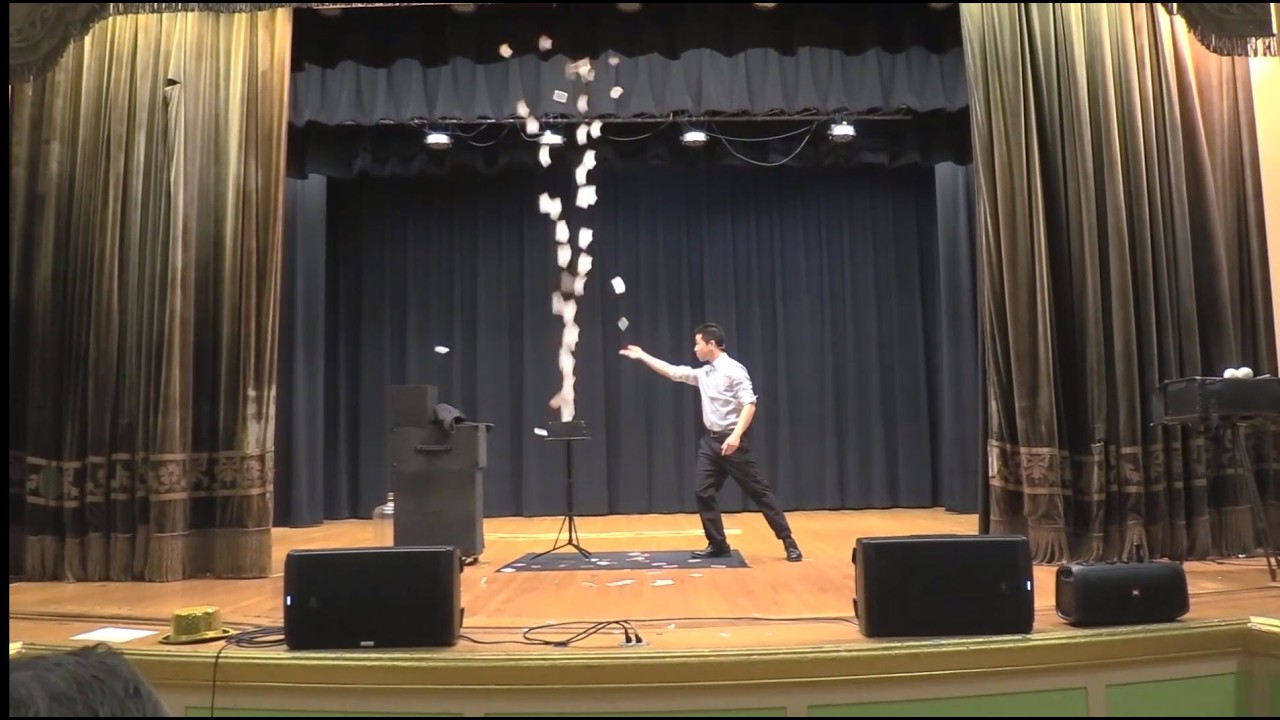 Promotional video thumbnail 1 for Magician & Balloon Twister-Perry Yan