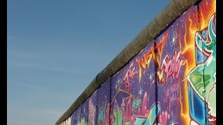 Lou Reed -  Berlin (lyrics on clip)