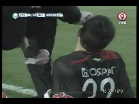 Codazo a Emmanuel Gigliotti Colón vs Belgrano