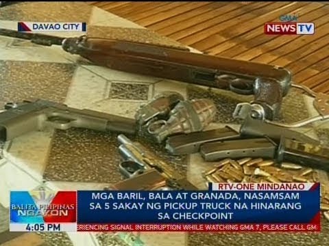 BP: Mga baril, bala at granada, nasamsam sa 5 sakay ng pickup truck na hinarang sa checkpoint Video