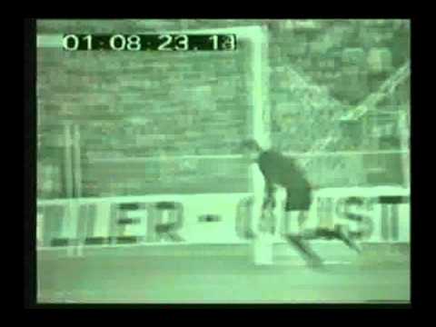 1971 (October 10) Poland 1-West Germany 3 (EC Qualifier).avi